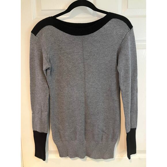 Patty Boutik Colorblock Women's Crewneck Sweater - Size M - Black & Gray - Picture 1 of 8